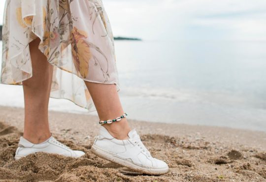 Layered Anklets Over Sneakers Dominate 2025 Style