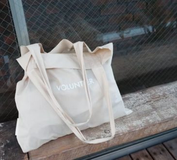 Powerful Reasons Statement Bags Matter More Than Ever